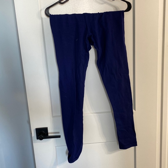 Navy 90 degree leggings - Picture 1 of 3